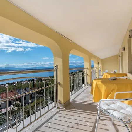 Apartments With A Parking Space Dramalj, Crikvenica - 5592