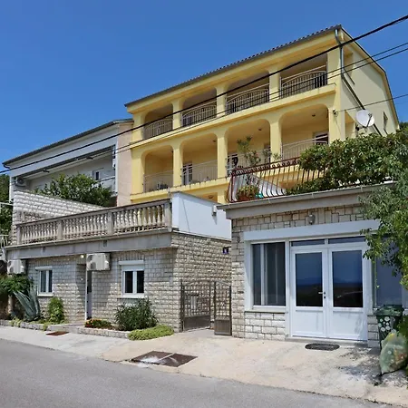 Apartments With Parking Space Dramalj, Crikvenica - 5592 Apartman