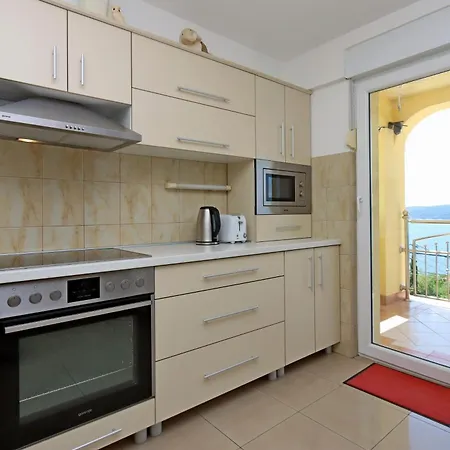 Apartment Apartments With Parking Space Dramalj - Crikvenica - 5592 Dramalj