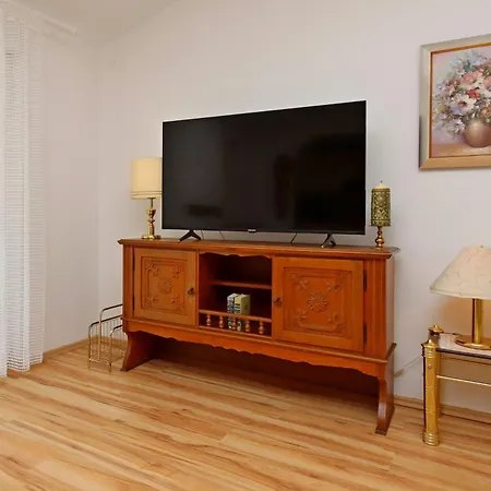 Apartments With Parking Space Dramalj, Crikvenica - 5592 *