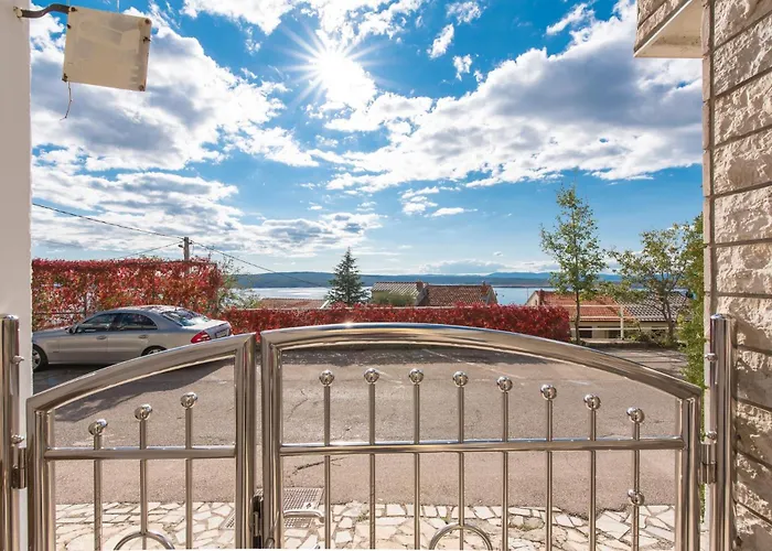 Apartments With Parking Space Dramalj - Crikvenica - 5592 * Dramalj