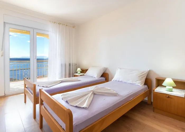 Apartments With Parking Space Dramalj - Crikvenica - 5592 Apartment Dramalj