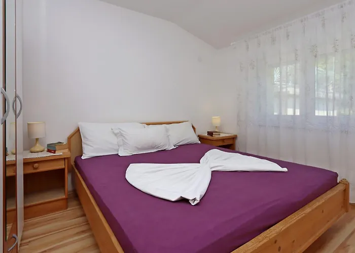 Apartman With Parking Space - Crikvenica - 5592