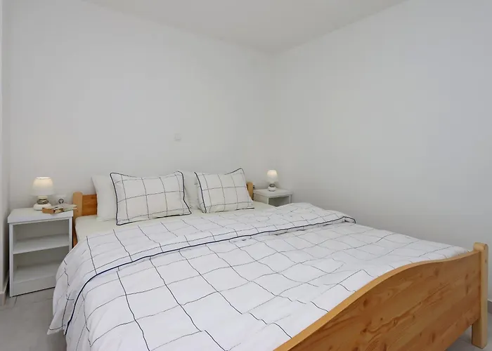Apartments With Parking Space Dramalj - Crikvenica - 5592