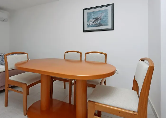 Apartments With Parking Space Dramalj - Crikvenica - 5592 * Dramalj